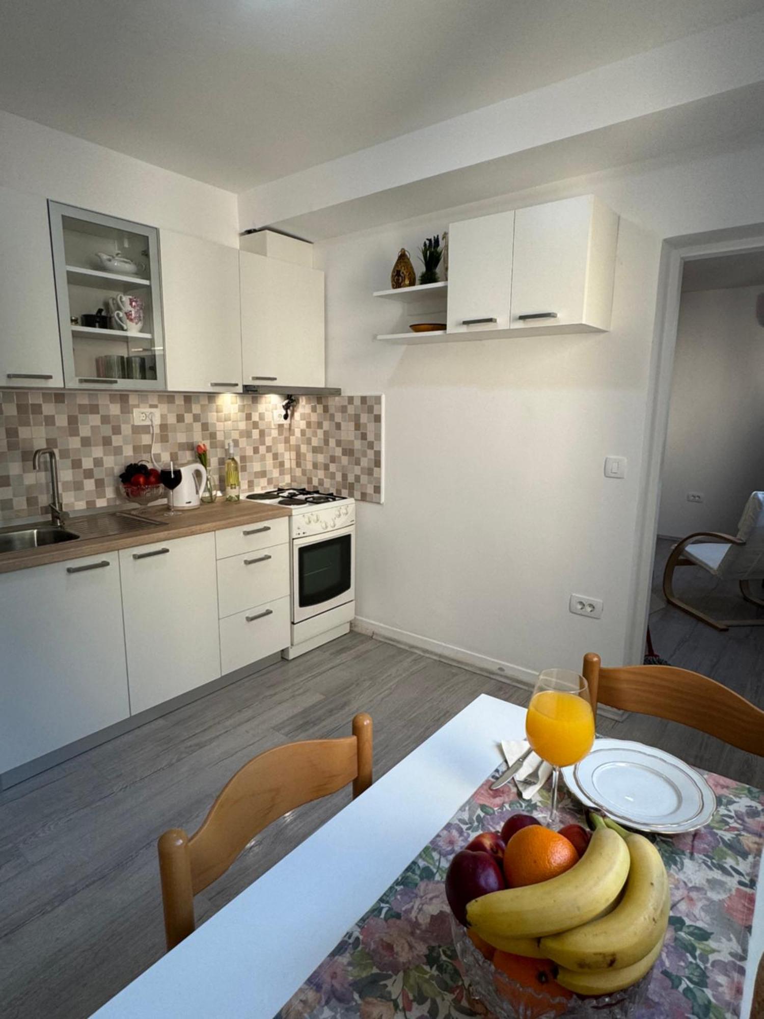 Apartman Laura Ploce  Exterior foto